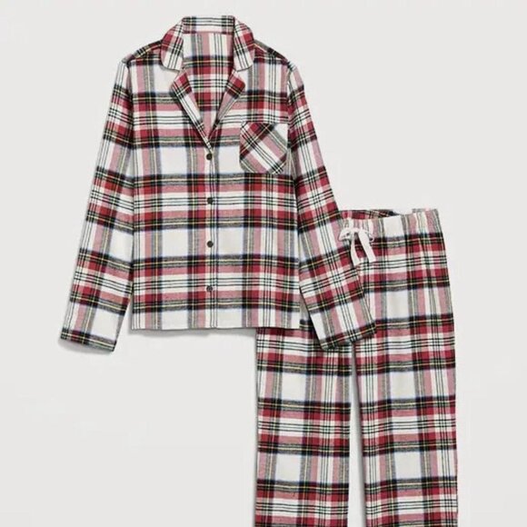 Old Navy Plaid Flannel Pajama Set - Picture 1 of 5